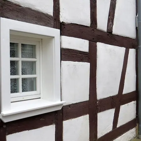 아파트 Gemuetliche Fachwerkwohnung